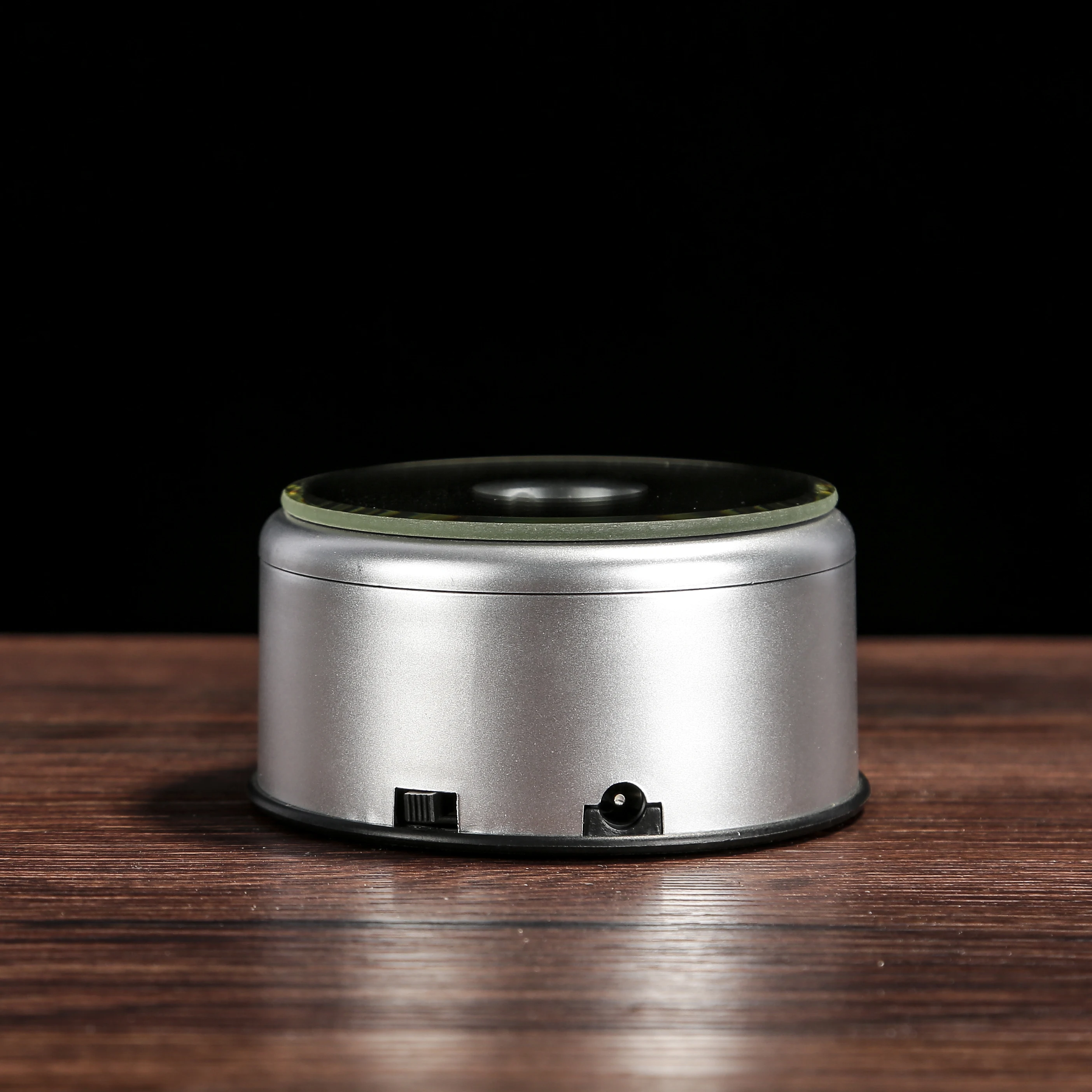 
Оптовая Продажа Мода Вращающийся батарея Powered музыкальный большой светодиодные базы для кристаллов 