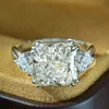 Q744 white gold