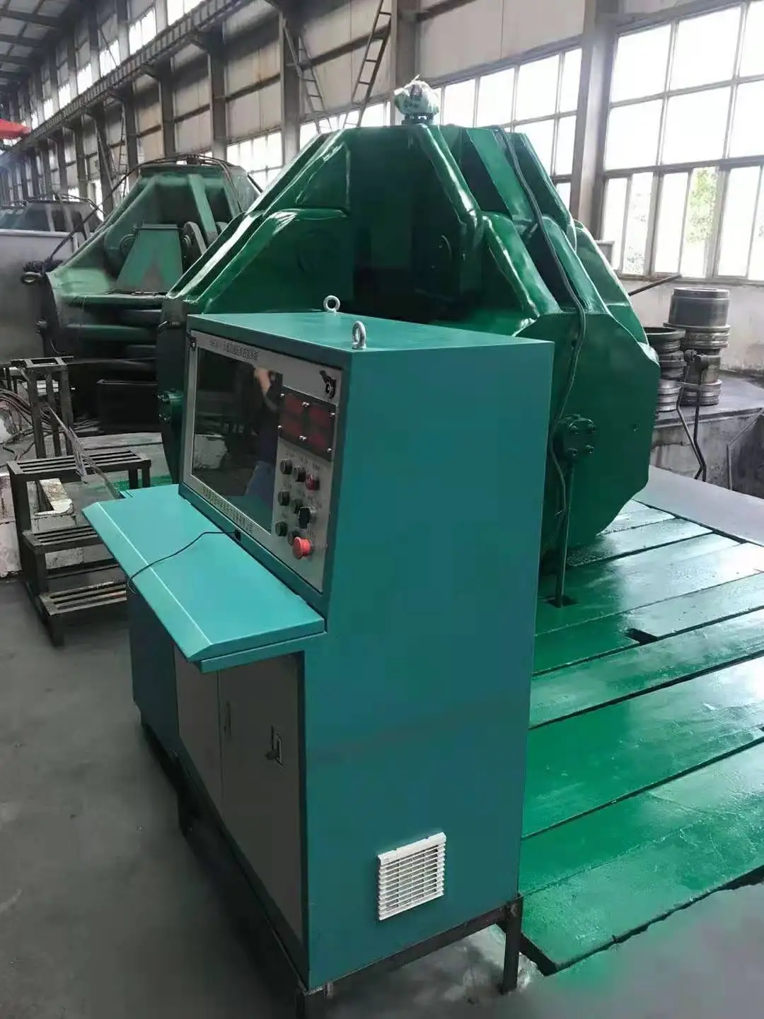Forging Cubic Synthetic Diamond Making Machine