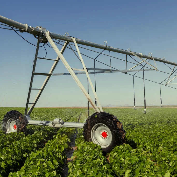 2024 Best Quality Center Pivot Irrigation System with Diesel Engine Used for Large Field