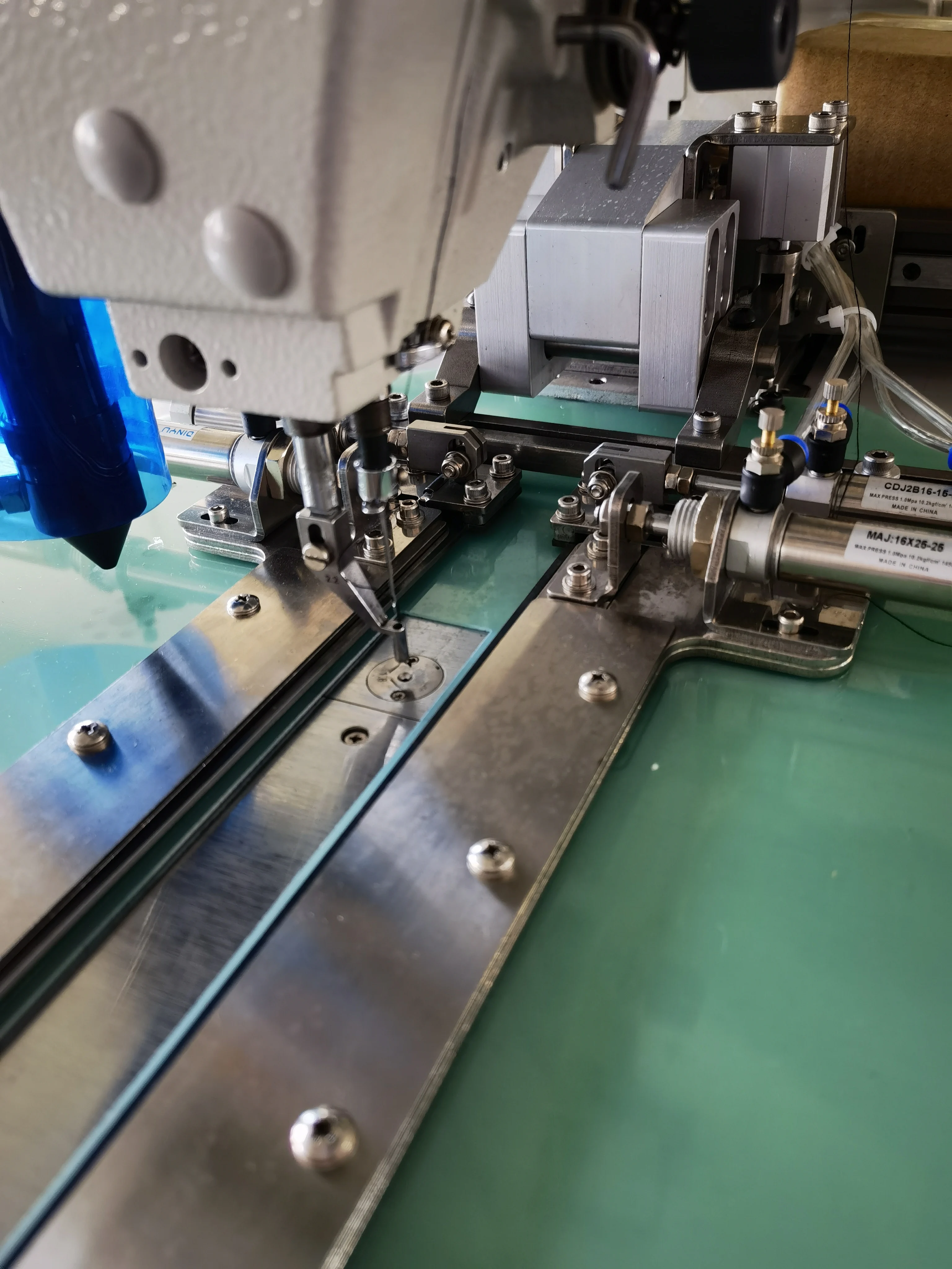 sewingさん専用 Sz-20u830 Pearl Stitch Industrial Sewing Machine - Zigzag