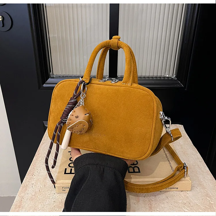 Popular Design Fashion Retro Design Women's Handbag Suede Leisure Travel Shoulder Mini Tote Bag in Stock