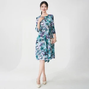 Factory Quality Fast Delivery Women's Pleated Dress Summer Stretch Print Midi Dress Dresses Elegant Women