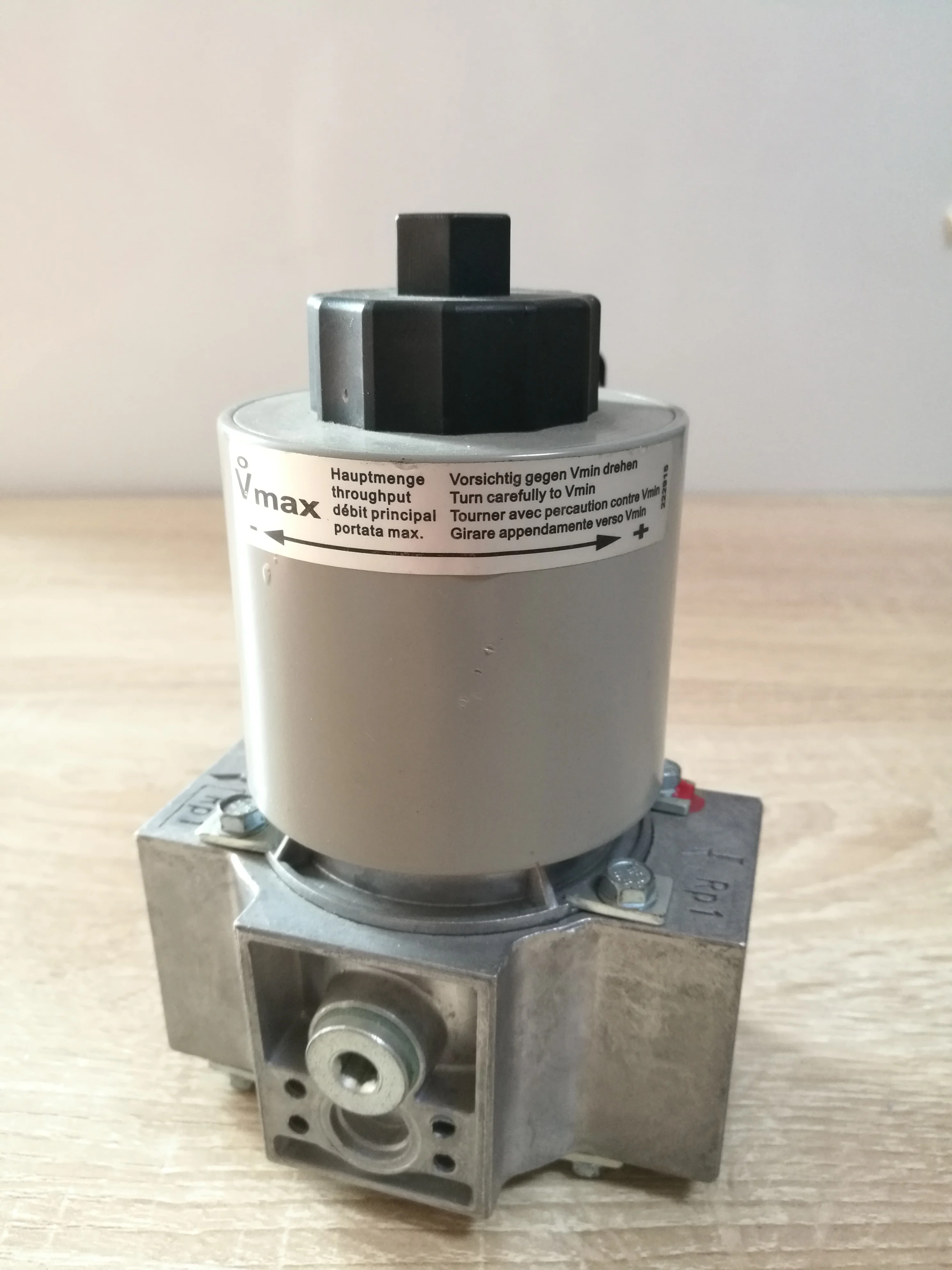 Dungs MV/MVD/MVDLE Safety Solenoid Valve Control Single-stage Automatic  Shut-off OEM Industrial Gas Burners MVD 210/5 IP54