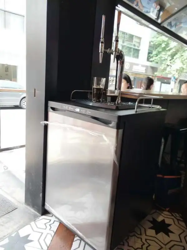 High Speed Beer Draft Stored Refrigerated Tower Dispenser With Digital Display
