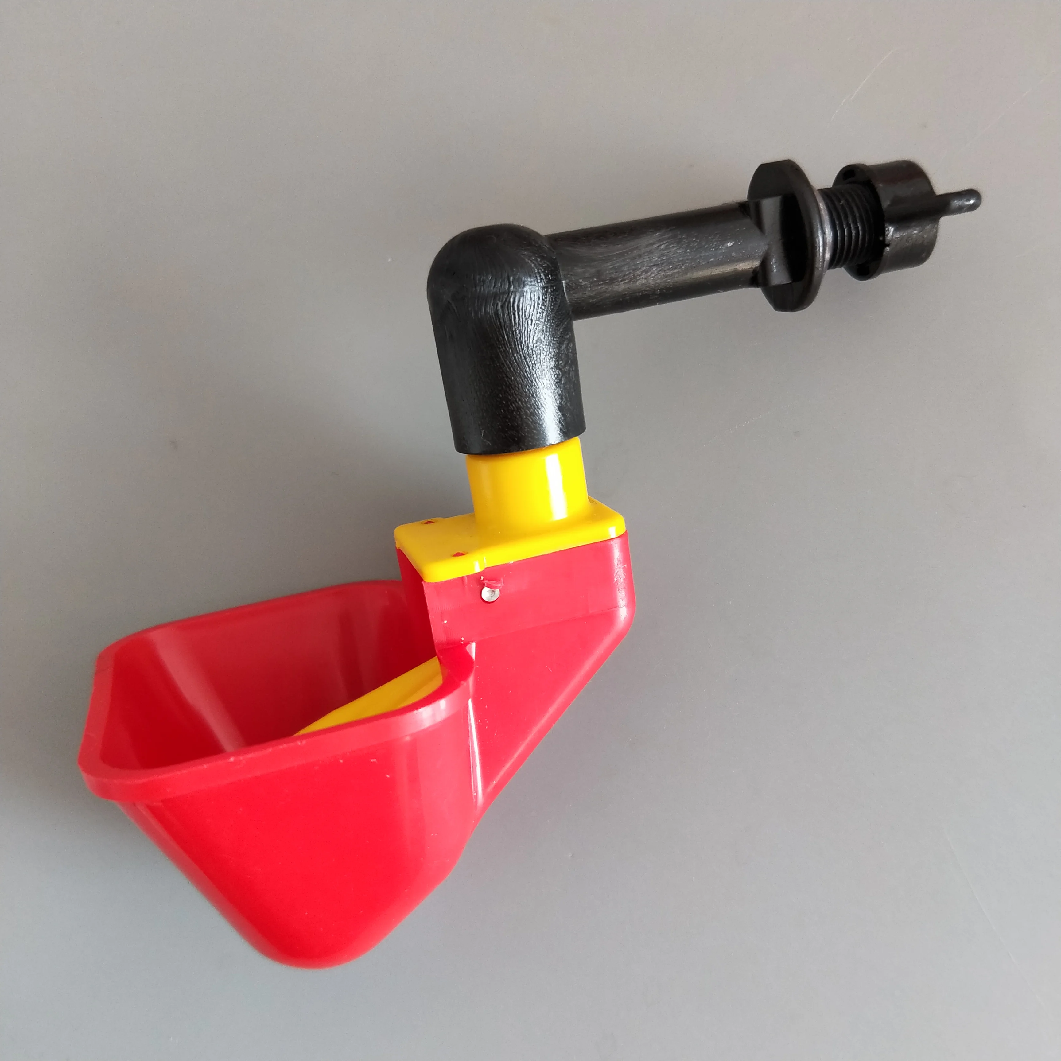 Float Valve Chicken Drinking Cup Automatic Drinker Bird Plastic Poultry Water Drinking Cups