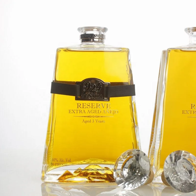 高級カスタムロゴ山底正方形750mlガラススピリットボトルジン