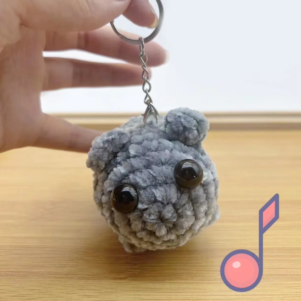 Peluche di criceto triste con meme, con pulsante incorporato per