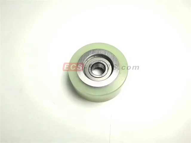 High Quality NSK Bearing 52mm*20mm Elevator Door Lock Roller Essential Part for Elevator Systems