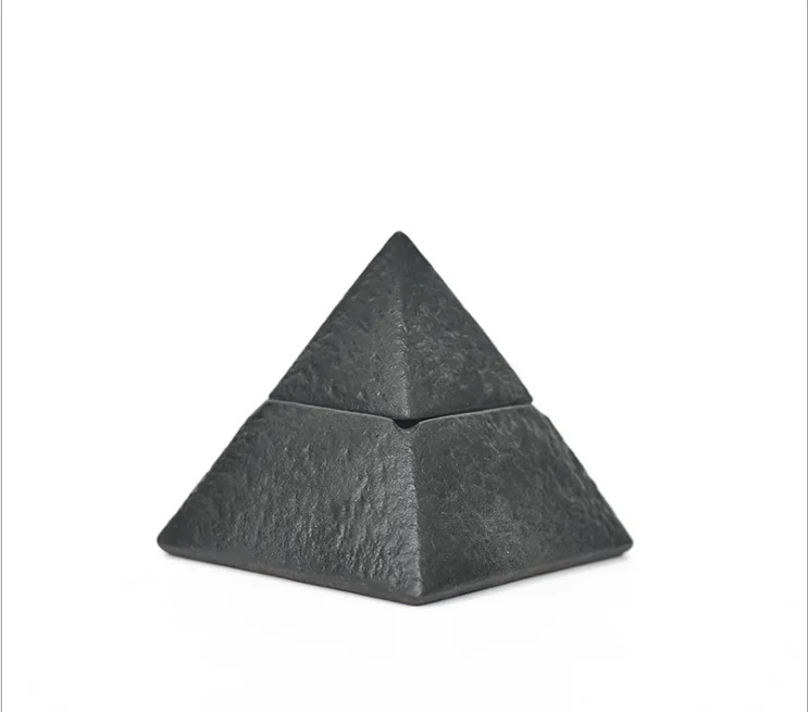cigarette ashtray with lighter