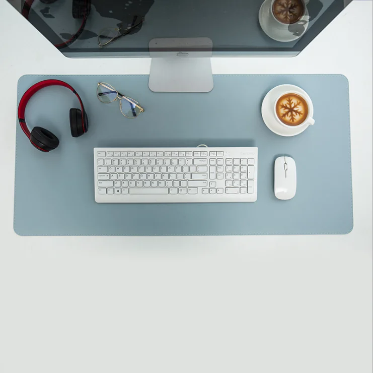 Double-sided desk mat, 30 x 60 cm — Light blue