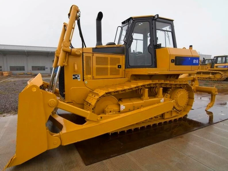 Low Price With Good Quality 24Tons 235HP Bulldozer SEM822D SU Blade