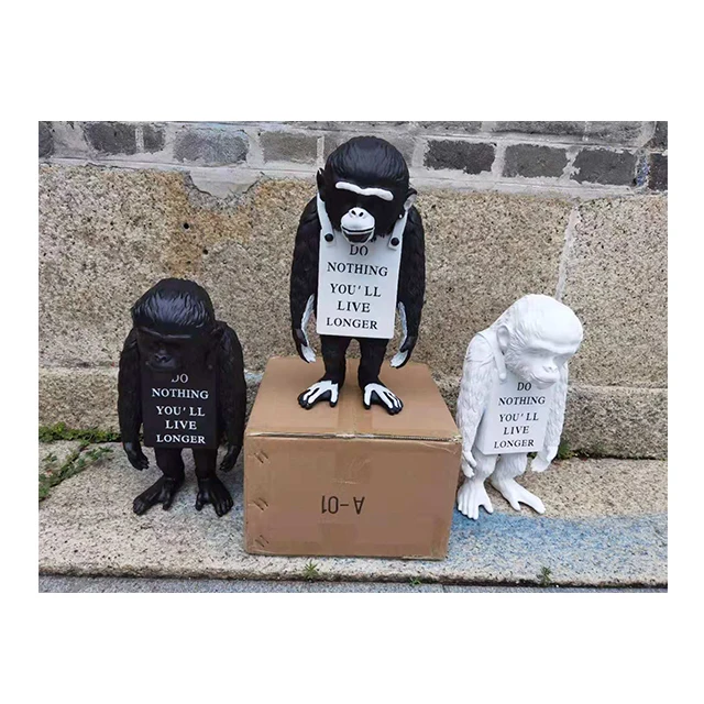 MEDICOM TOY - Banksy monkey sign white Ver. バンクシー モンキー Amazon | BANKSY Monkey sign dip Ver. エキシビジョン plus限定