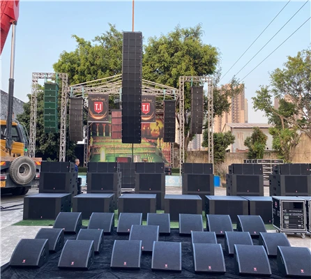Pro Audio Dual 12 Inch Line Array Three Way Concert Stadium Sound  Speakers