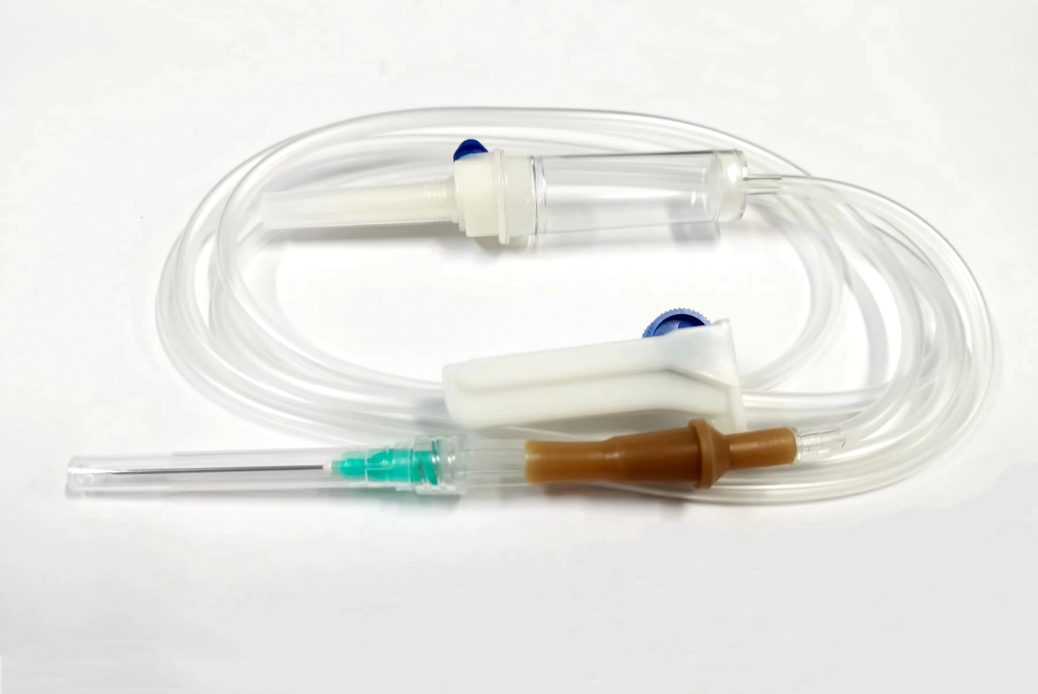 OEM Disposable PVC Infusion Set Medical Disposable Sterilized IV Set with Luer Lock Factory Direct