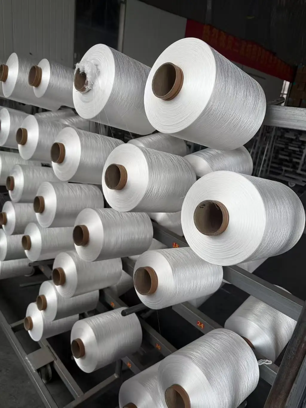 Factory Supply 55D/24F Solid Virgin White Core Spun Polyester
