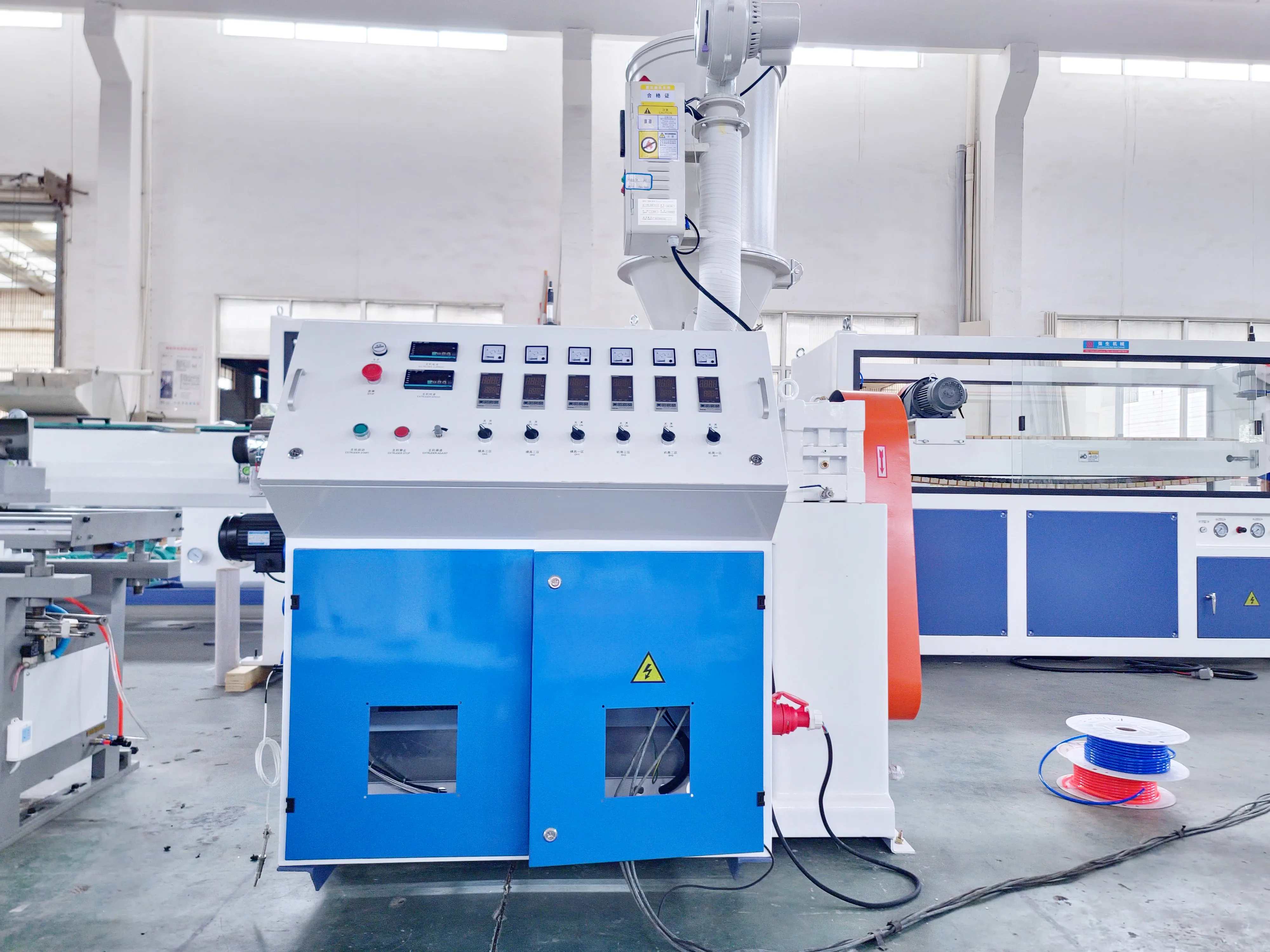 Plastic PVC PP PE HDPE Double/Single Wall Spiral Winding Sewer Electrical Conduit Corrugated Pipe Tube Extrusion Line Machine