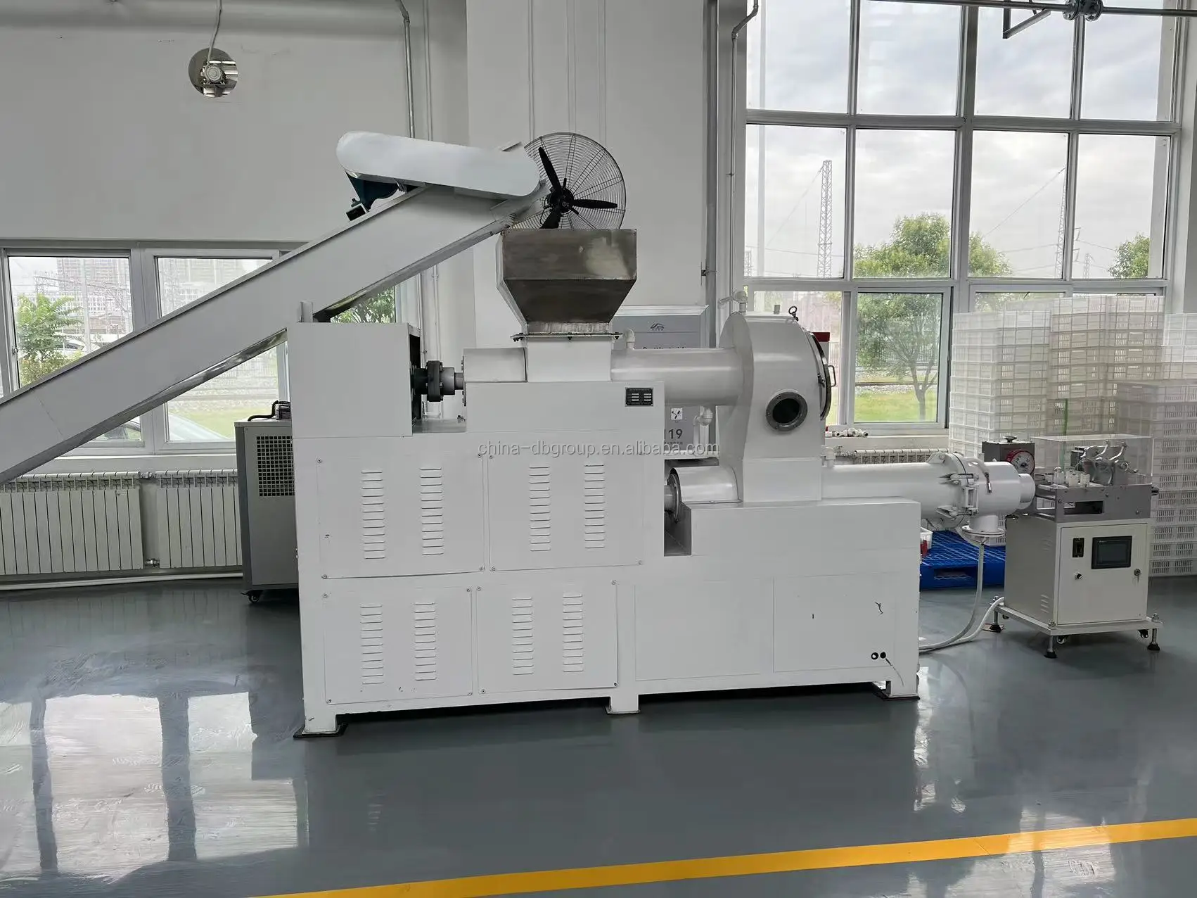 Lovo Soap Production Line/ Soap Making Machine Price/ Manufacturing