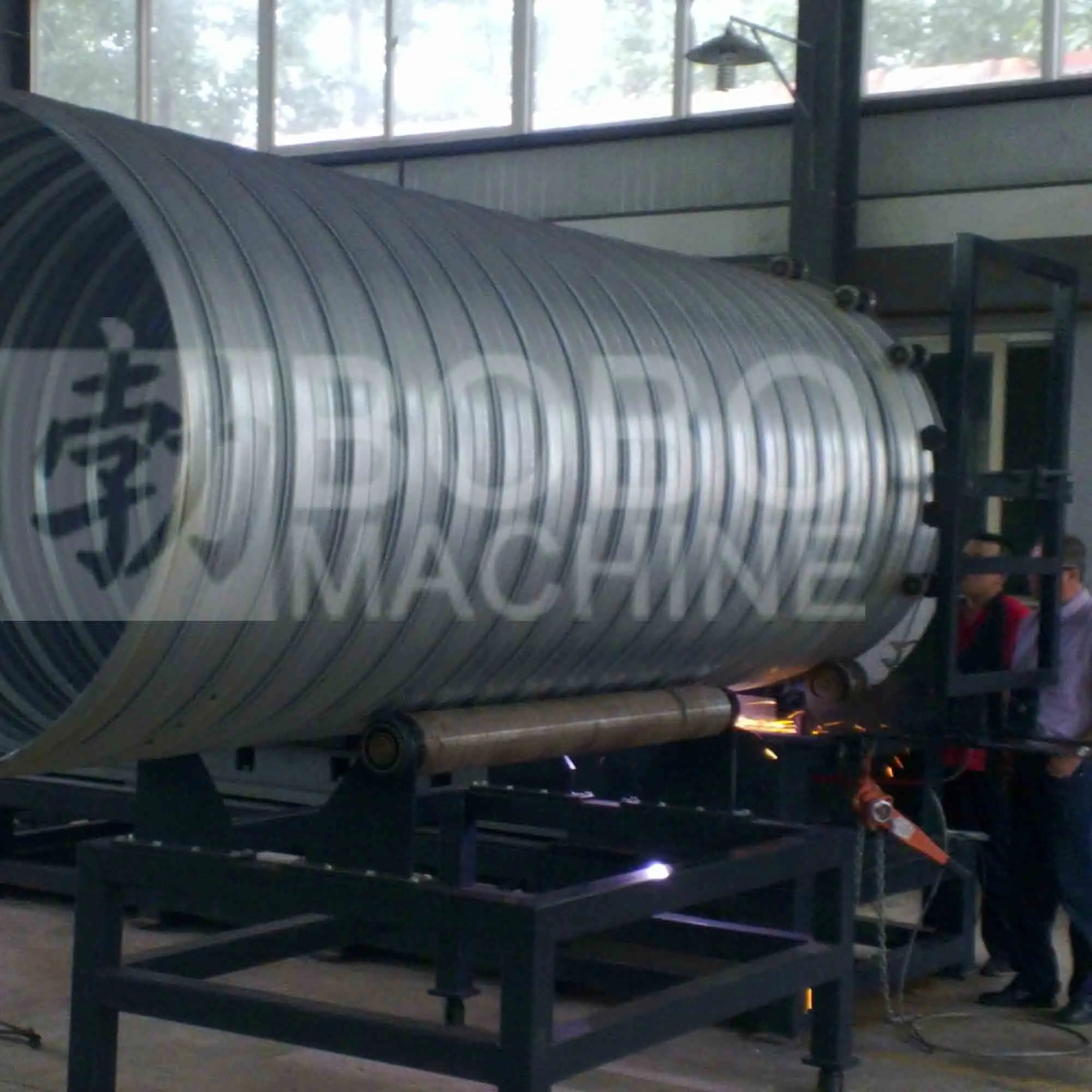 Driveway Agriculture Irrigation Helically Corrugated Culvert Large Metal Galvanized Drain Pipe Forming Machine for Storm Shelter