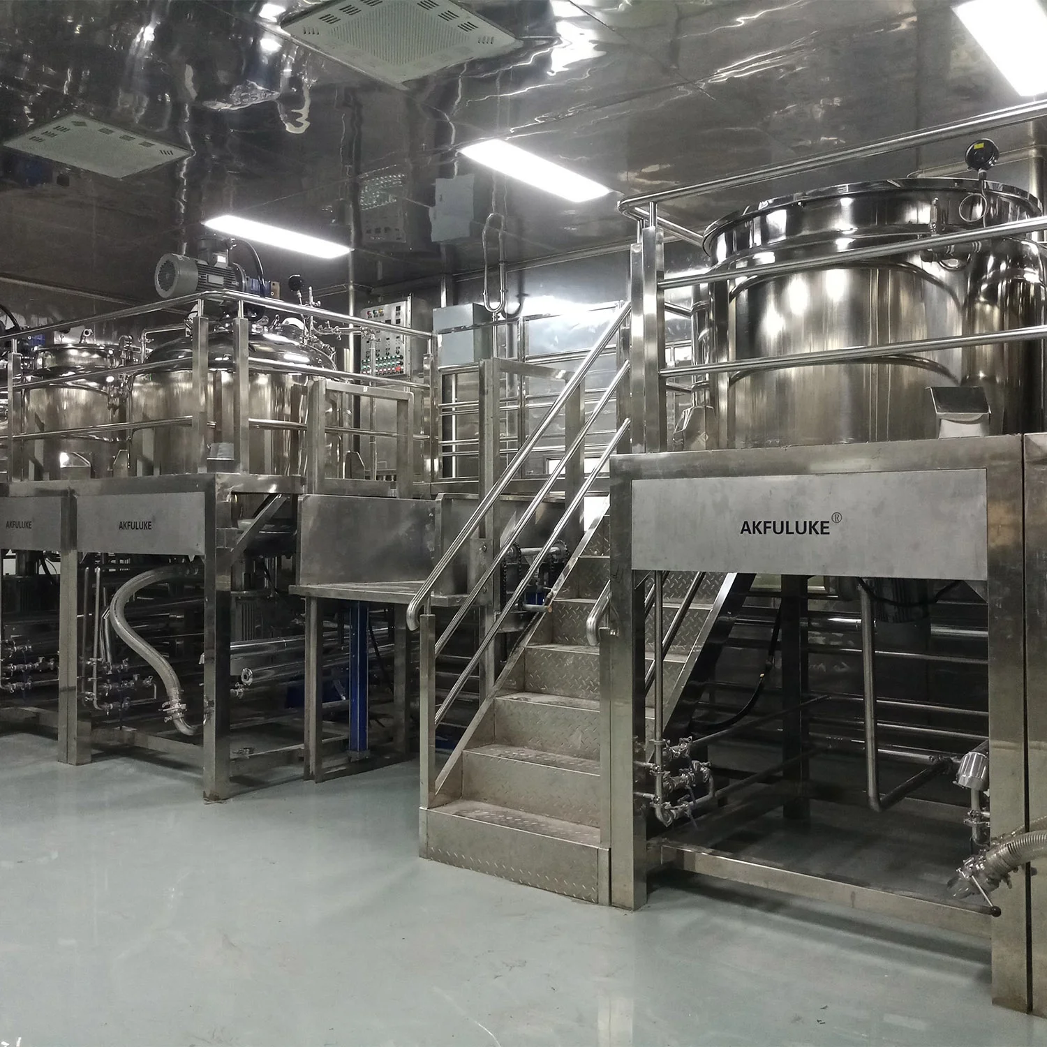 Лидер продаж, Интеллектуальный вакуумный гомогенизатор, эмульгирующий гомогенизационный смеситель, автоматический сенсорный экран