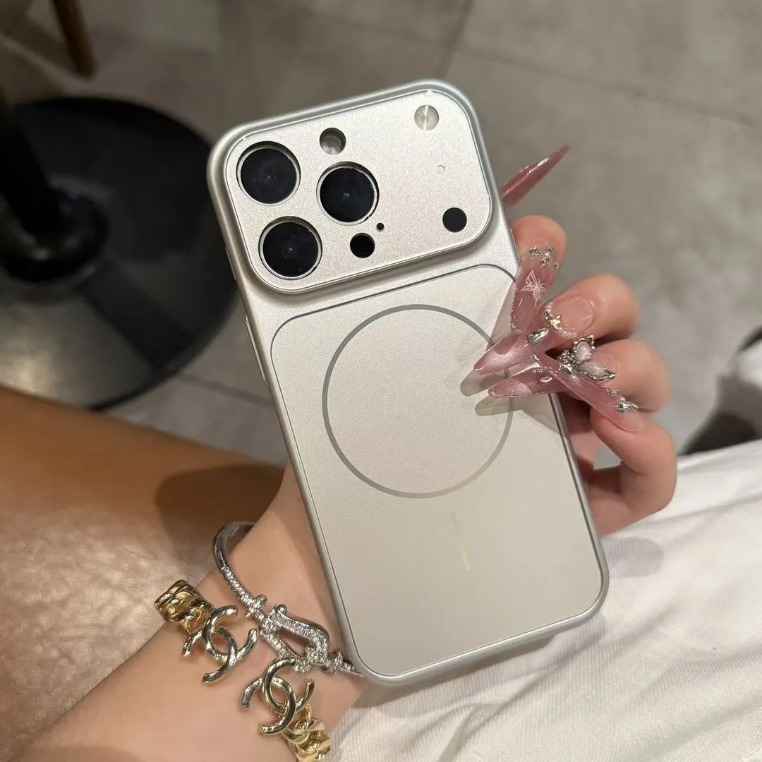 Iphone XR to 17 Pro Magnetic Case - Wireless Charge & Luxury