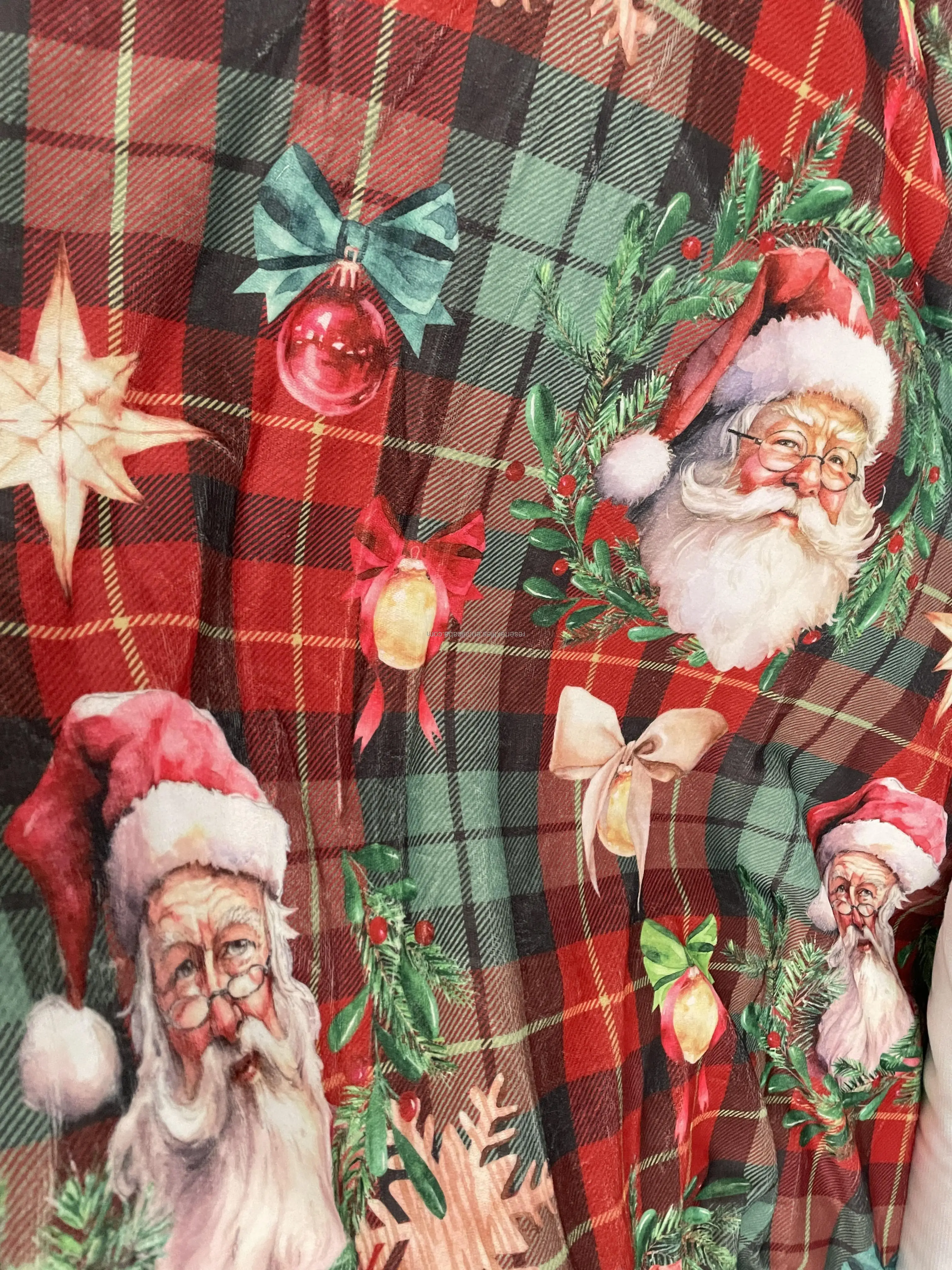 Ultra-Plush 50 X 60 Inch Comfort Velvet Christmas Reindeer Printed Knitted Fleece Throw 100% Polyester for Winter Holidays