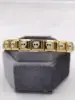 0006-Cráneo blanco con borde dorado-1 sección