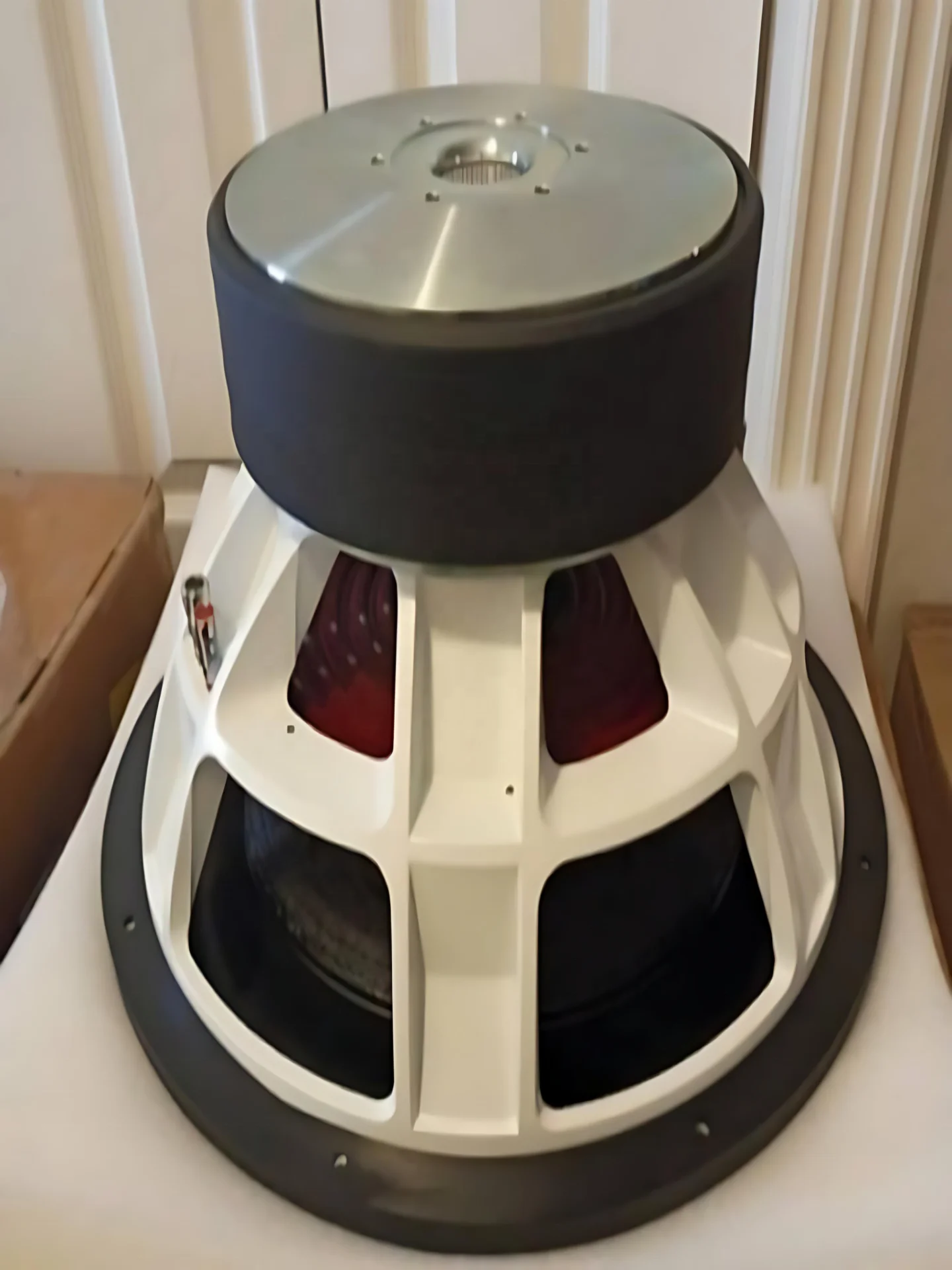 2000W RMS कार सबवूफर DC 12V या DC 24V, 25HZ-500HZ कार स्पीकर HYW-1575-125-X कार ऑडियो 15 इंच