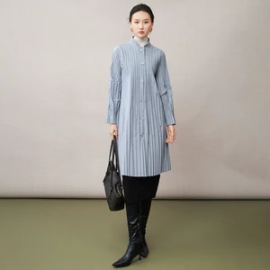 Miyake Pleated Trench Coat Mid-length Loose Fit Single-breasted 2025 New Style Women's Fashion Jacket.