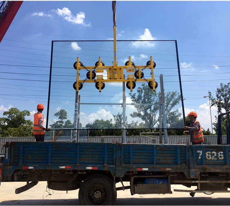 600kgs 800kgs 1000kgs 글라스 진공 흡착을 로딩하는 장비를 높이는 자동 외팔보 크레인 유리 끼우기는 들치기들을 잔 모양으로 만듭니다 1