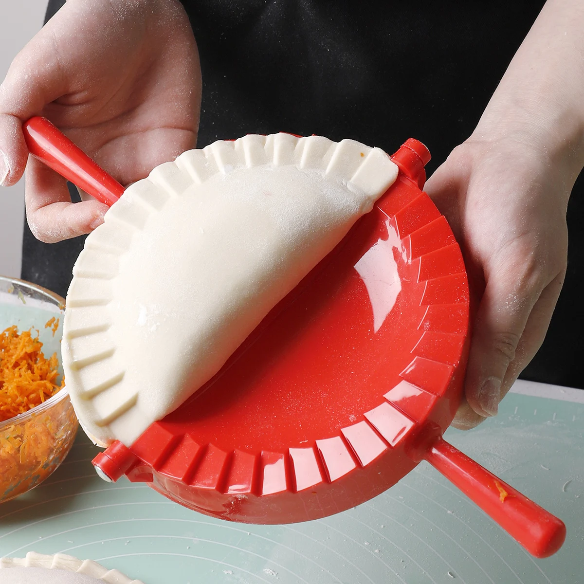 High Quality Baking Tool Dumpling Pie Maker Dumpling Making Dumpling Mould Manual Dough Press
