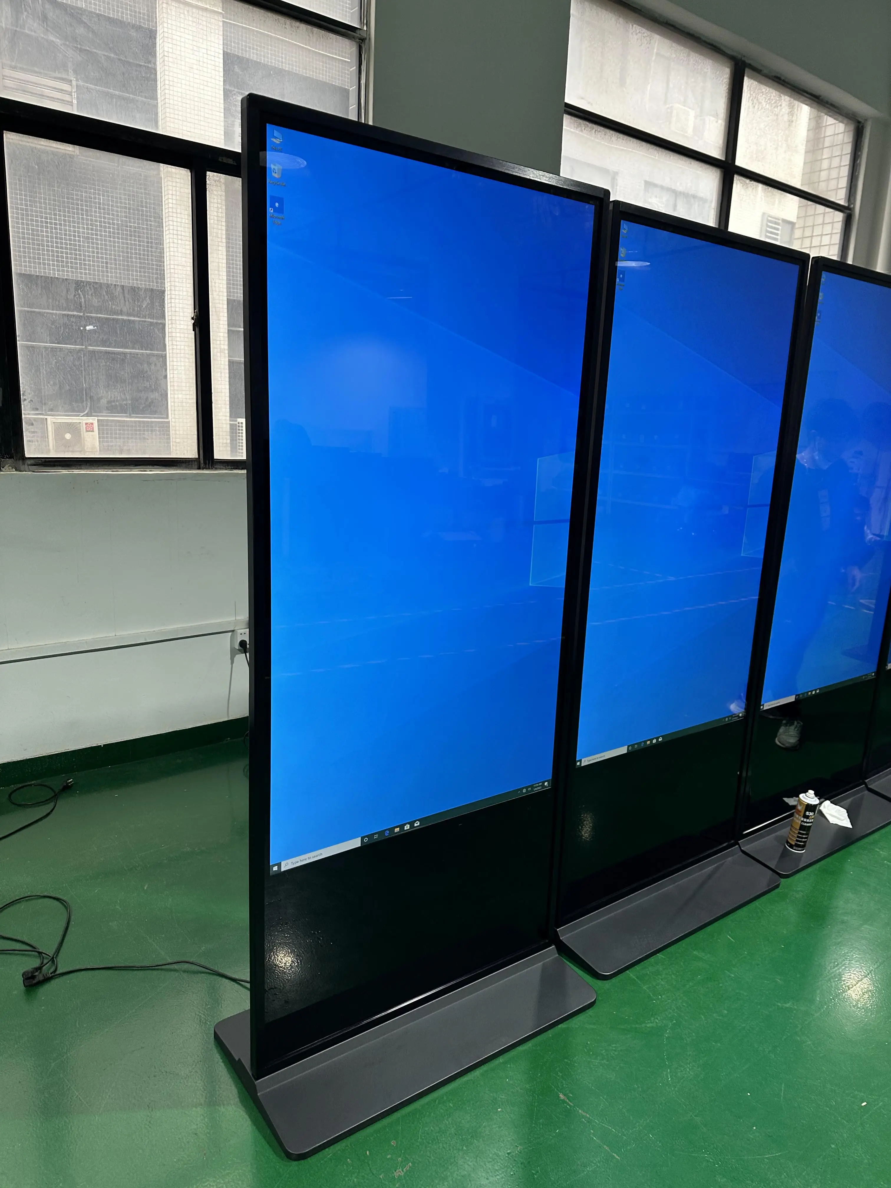 2024 best selling digital signage 32 45 55 65 inch lcd cms digital signage and display software touch screen kiosk floor standin factory