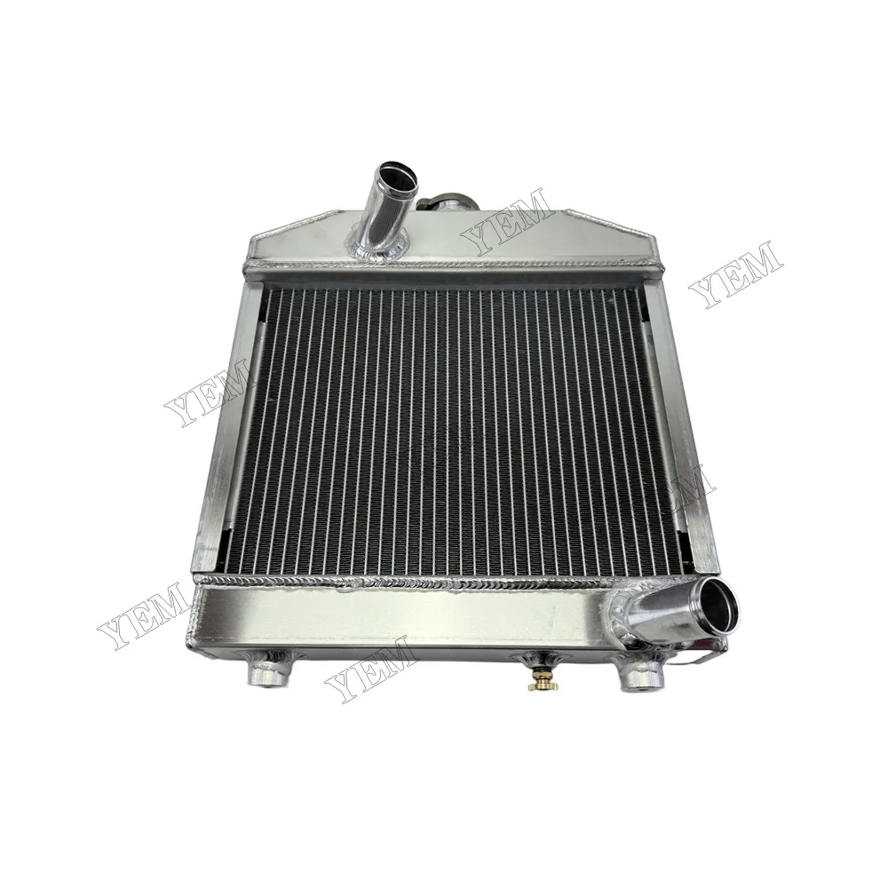 Radiator Assy 15371-72060 Fit for Kubota Kubota B6001 B7001 Engine