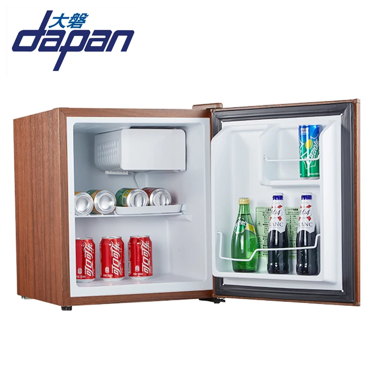 For Italy Can Pass New Erp Portable Black Mini Fridge with Lock Freezer