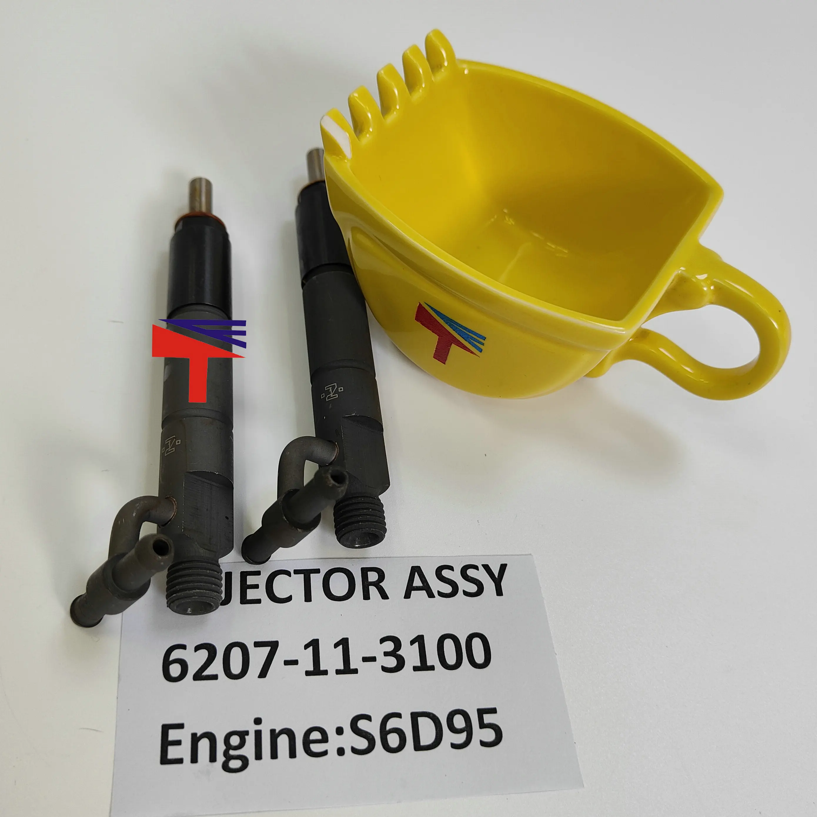 Diesel Engine Injector 6207-11-3100 for Excavator PC200-5 PC200-6 Buildozer  D3IP-18 D31P-20 Engine S6D95 S4D95