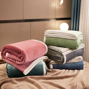 Wholesale Luxury Super Soft Sherpa Fleece Polyester Fabric Bed Blankets Custom Designer Winter Warm Travel Throws for Hotels