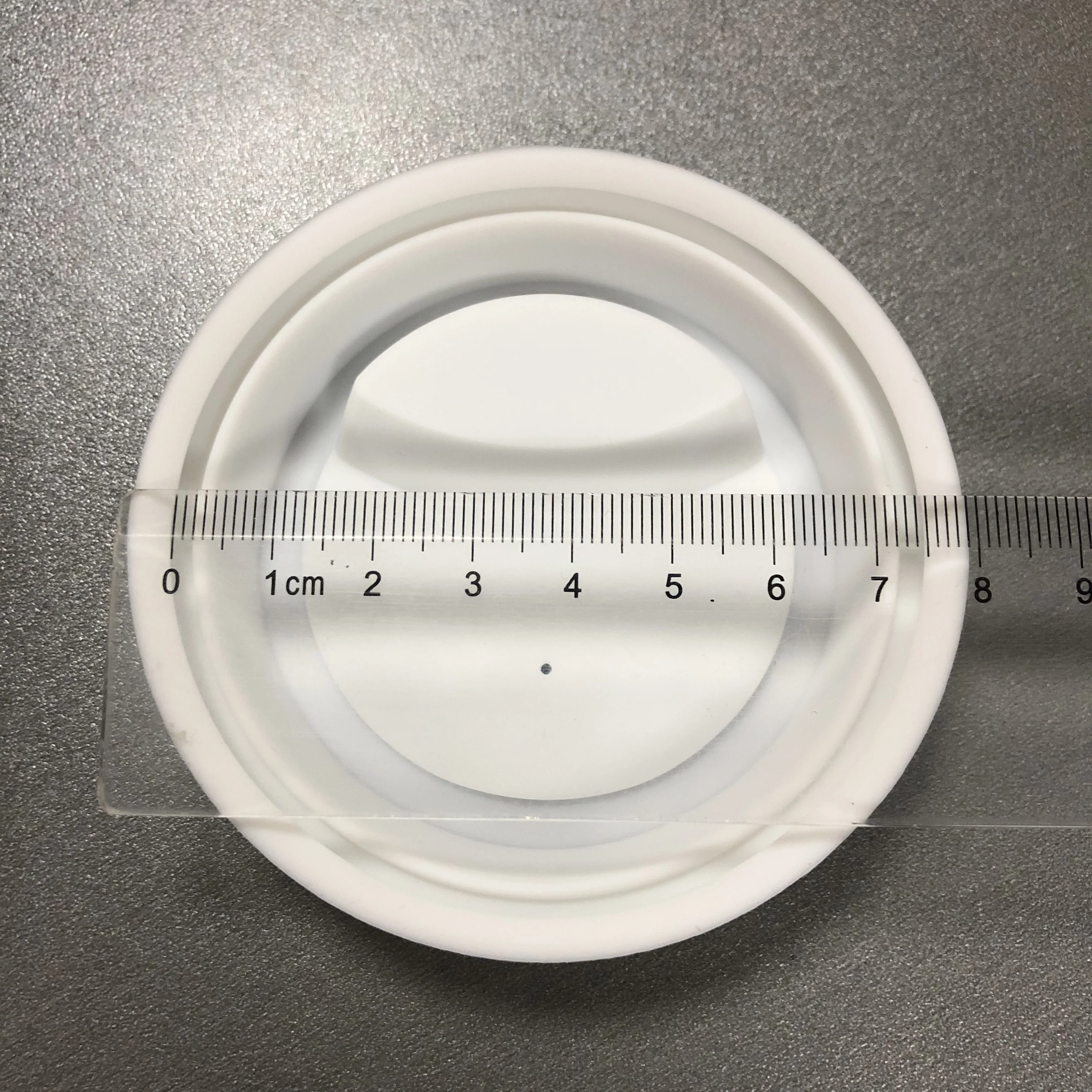 inner diameter 7.5cm lids.jpg