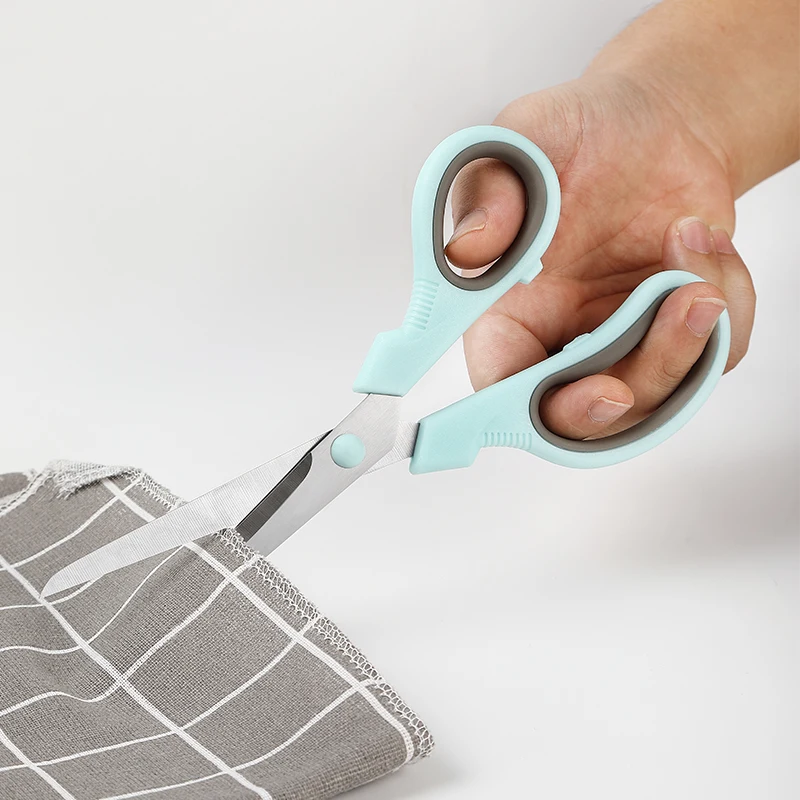 Sharp fabric scissors