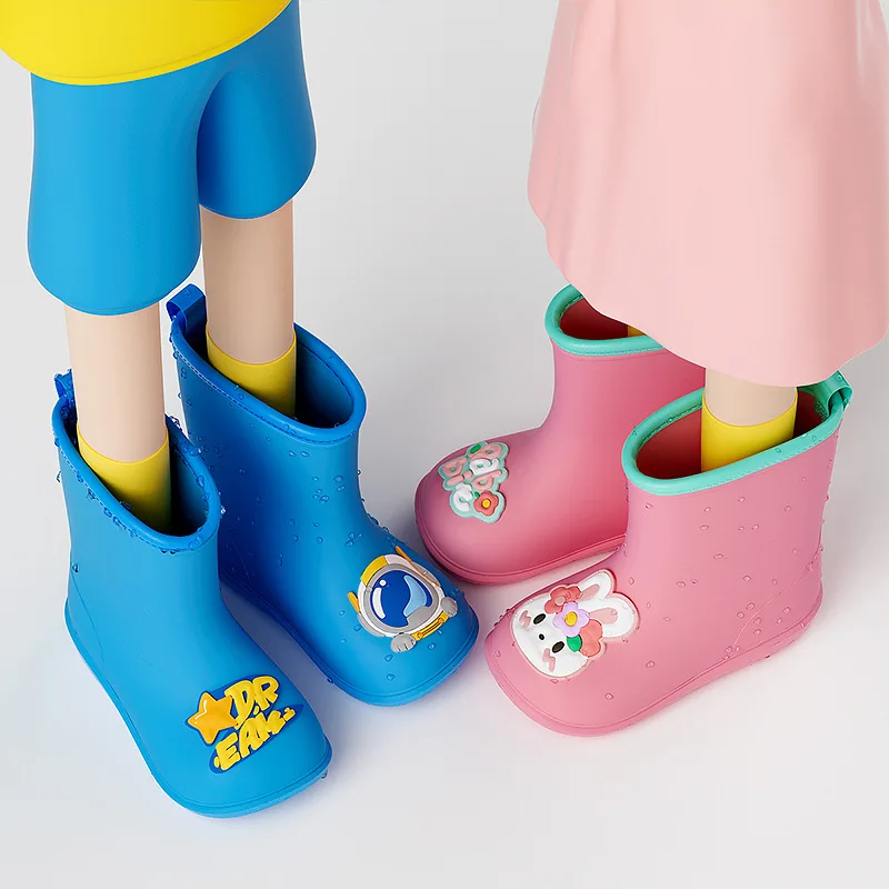 Веселый Марио 2022 новый стиль безопасные дождевые сапоги для детей Детские Водонепроницаемые ботинки мальчиков и девочек декоративные с принтом