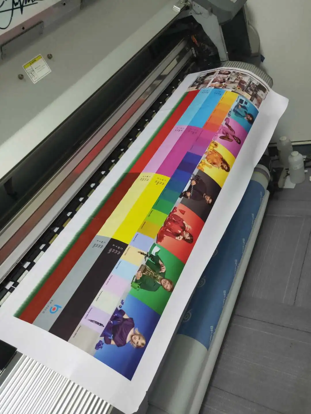 Inkjet Media Flex Printing Synthetic Paper Self Adhesive Vinyl Rolls