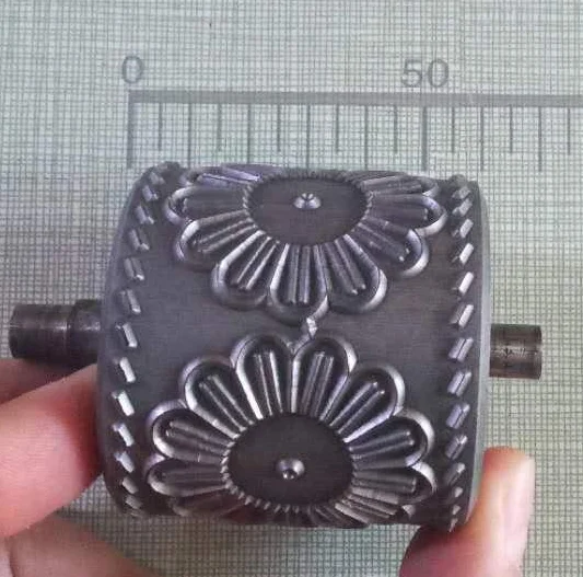 Customized Pattern Size Sewing Roller Ultrasonic Lace Sewing Machine Embossing Roller Pattern Ultrasonic Lace Roller