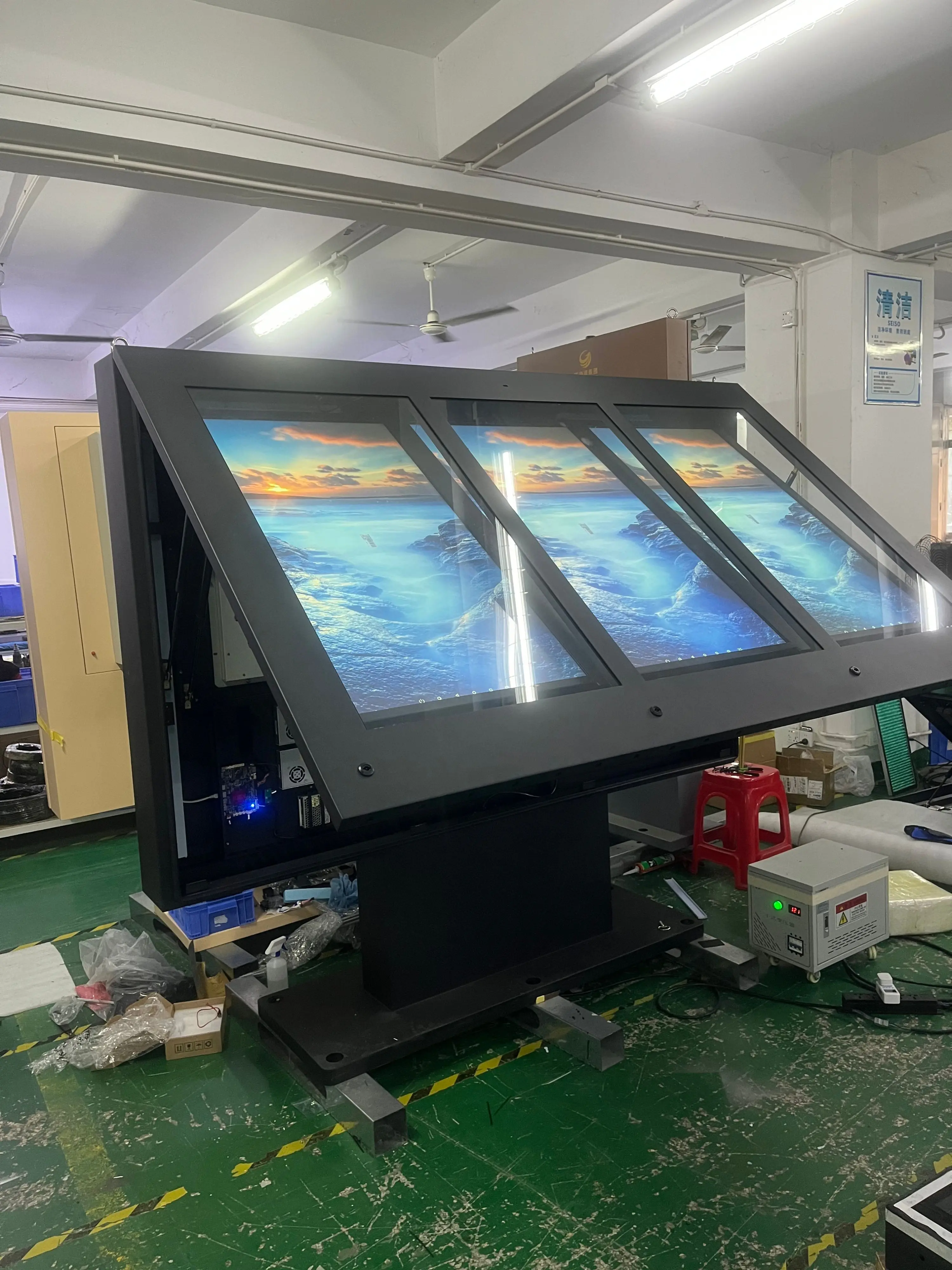 MWE Outdoor Drive-Thru Advertising LED Display Screen LCD Kiosk Digital Menu Board Display for Effective Outdoor Signage