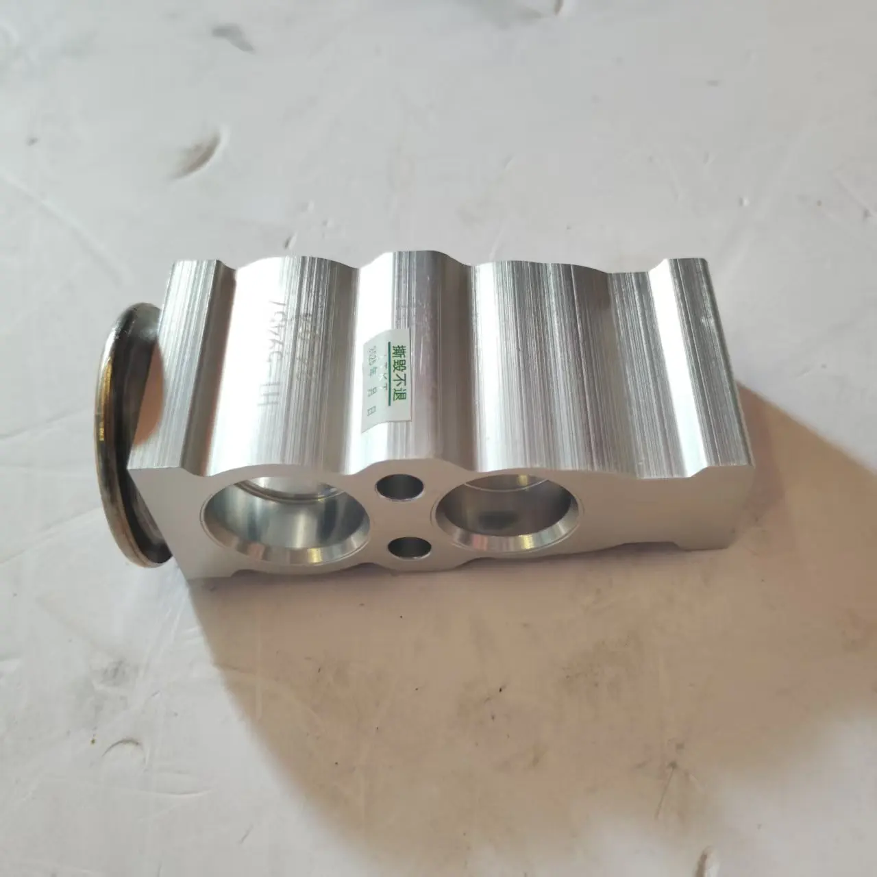 Auto Car Parts Air Conditioning Valve for Great Wall Jolion Poer Pao OEM:8106200XPW01A