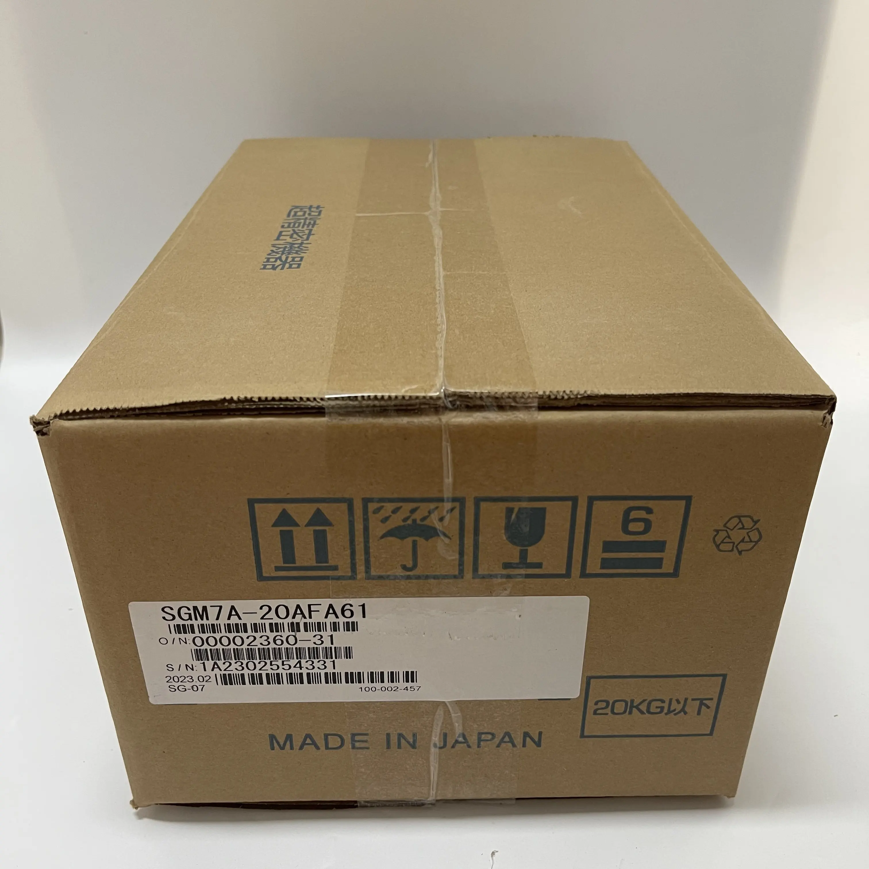 YASKAWA AC Servo Motor SGM7A-20AFA61