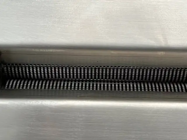 China Direct Sale SUS304 Customized Corrosion Resistant CNC Machining Industrial Tobacco Leaf Shredder Chopping Machine 4