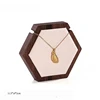 Cadre pendentif hexagonal en noyer