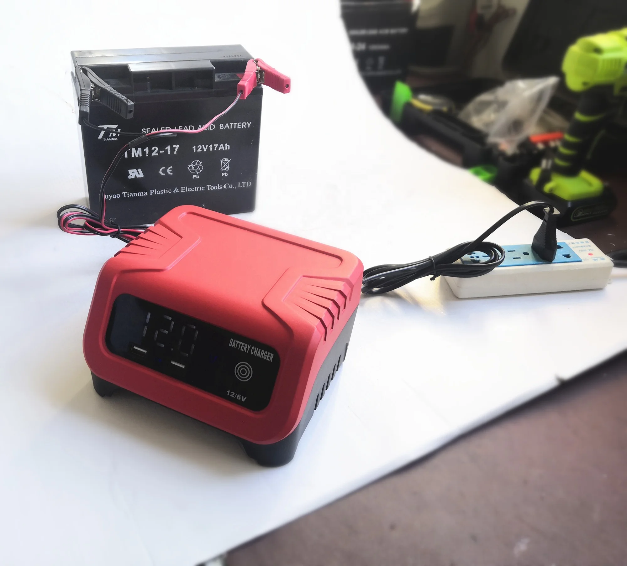 car battery charger with usb port