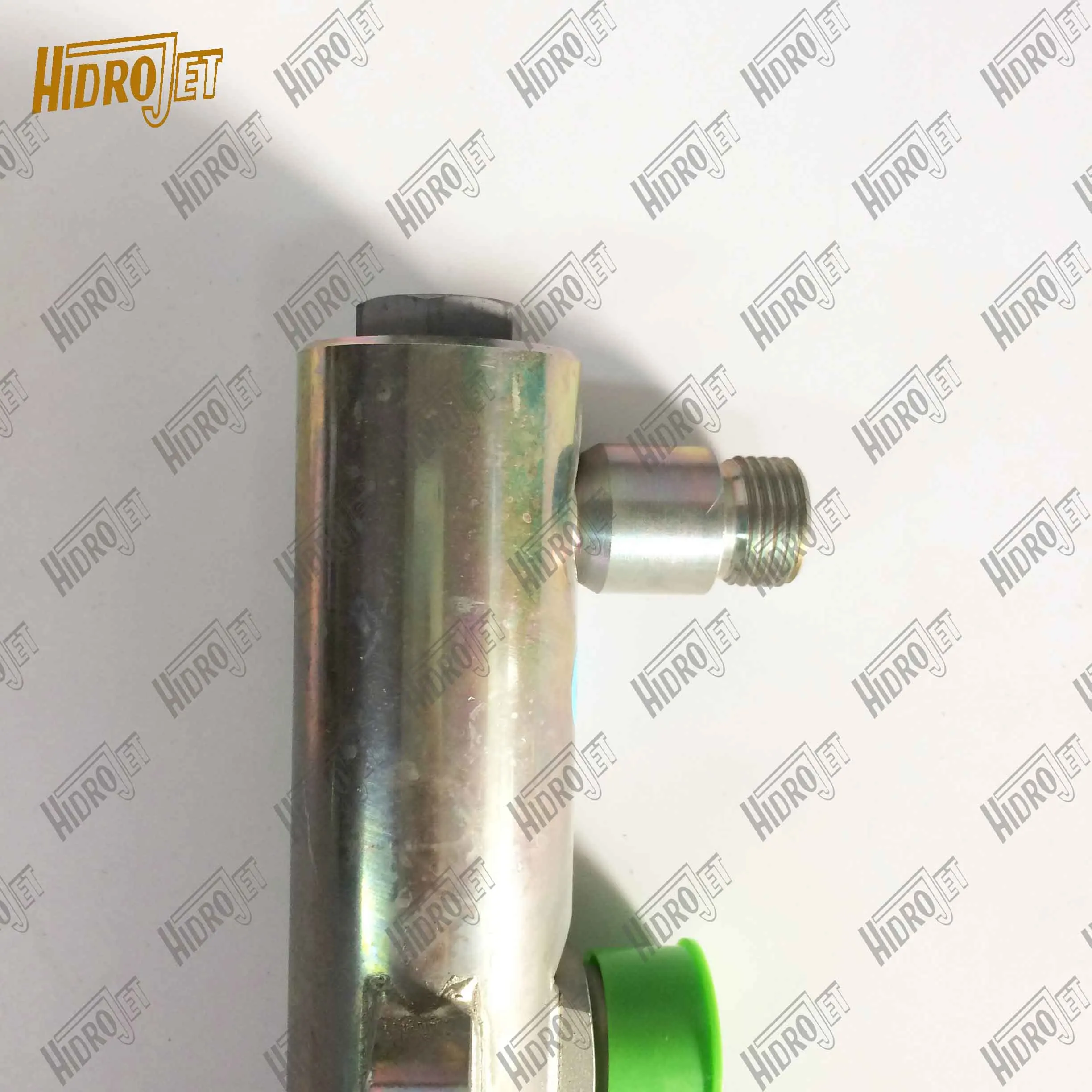 Original new 0445226140 engine common rail pipe assembly 