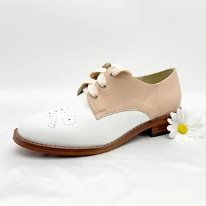 New Trend Fashion  High Quality Hard-wearing Customized  Women Leather Shoes