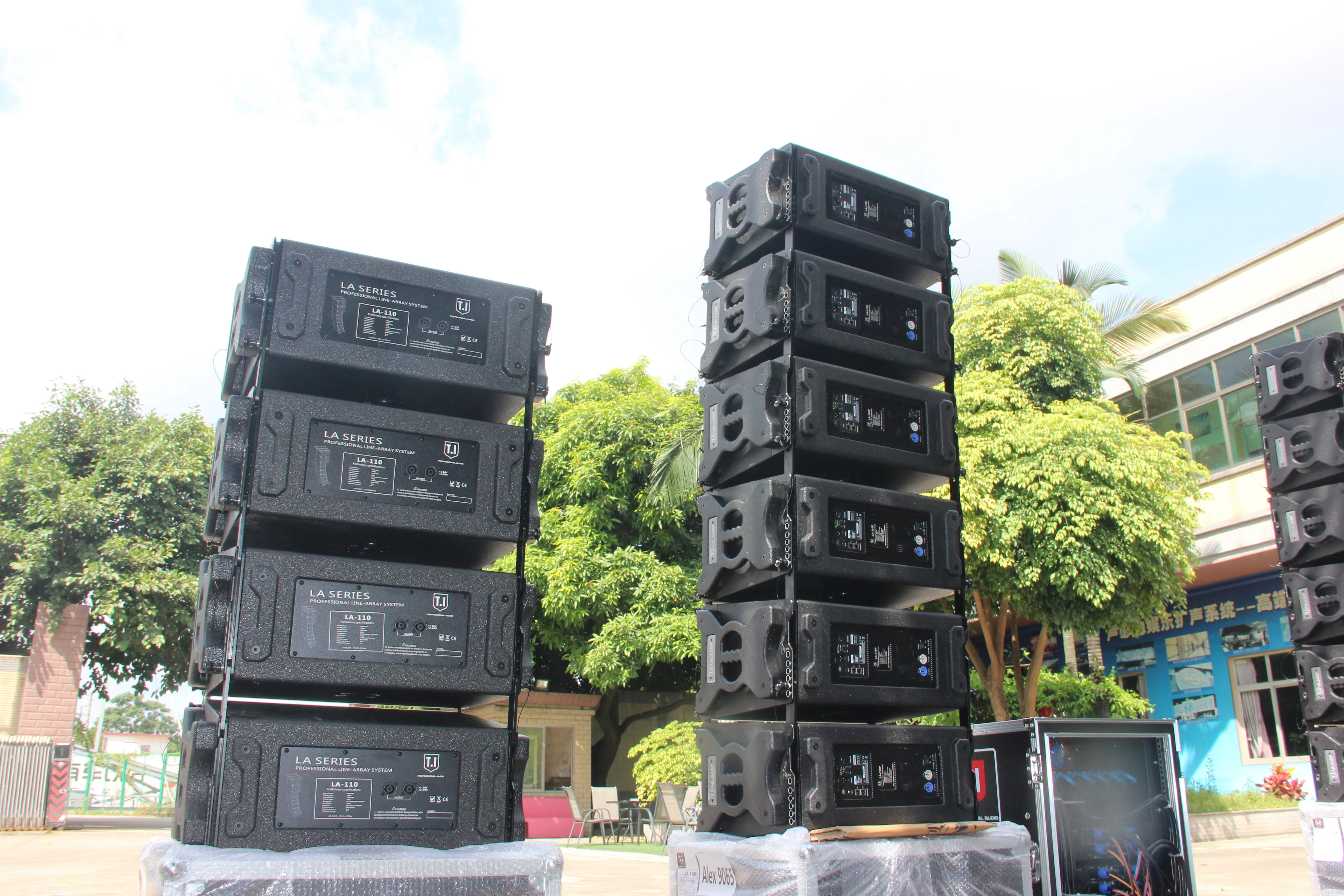 Line Array Waterproof Single 10 Inch System Speaker LA110 Sound System Portable Sound System  Speaker with 18 Inch Subwoofer